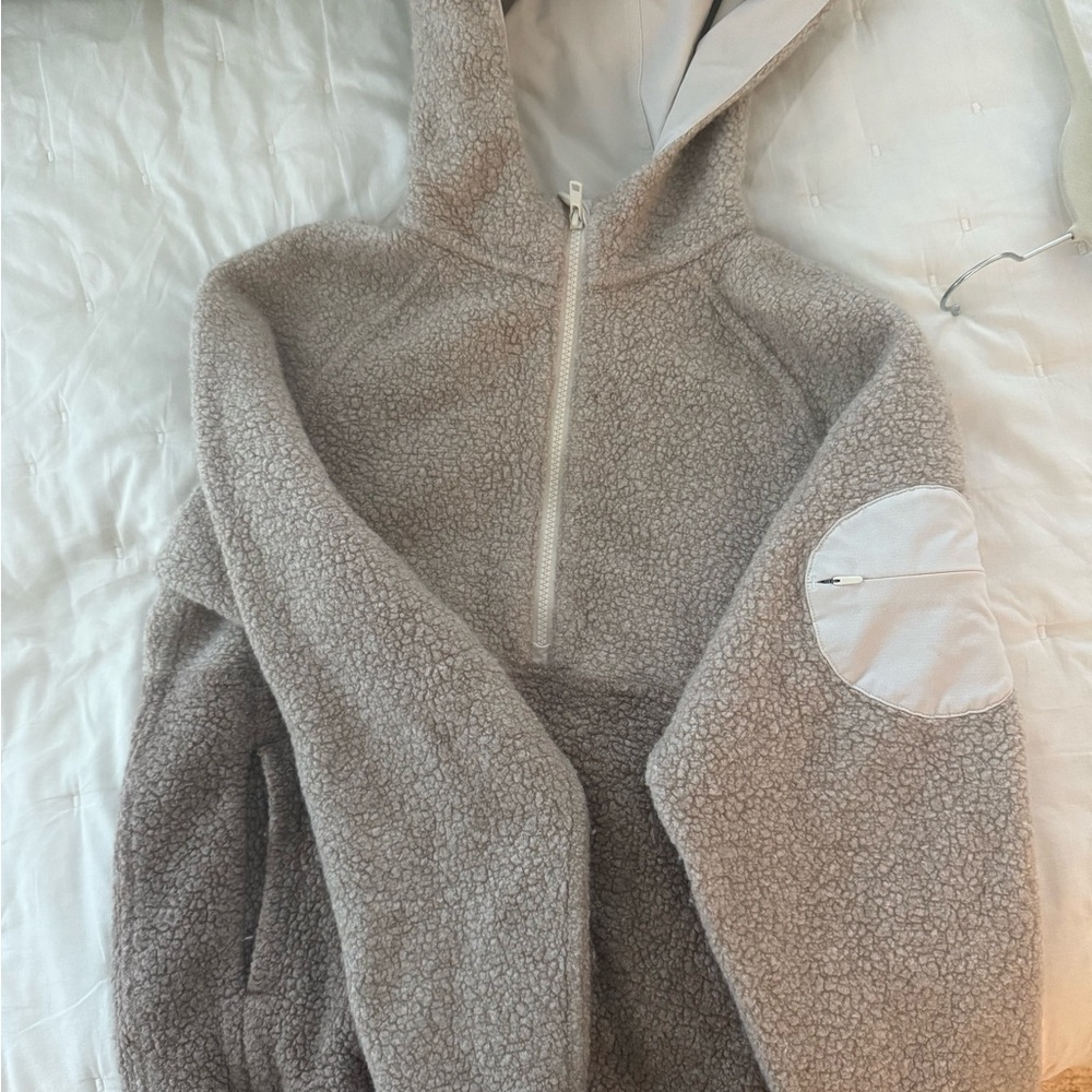 Outdoor Voices Two-Tone Fleece Hoodie S - Picture 7 of 7